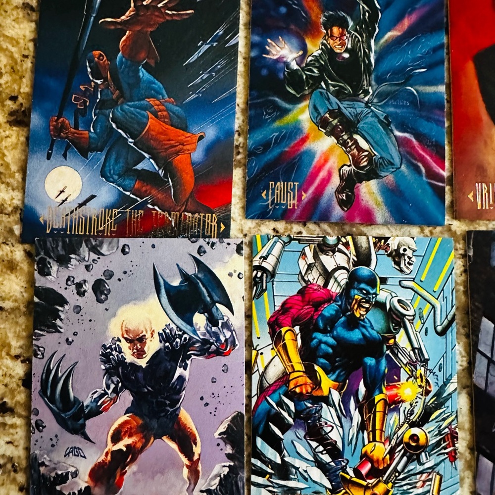 DC Comics Skybox 1994 Trading Card Collection (52) - Picture 13 of 16